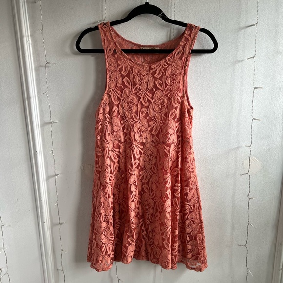 Free People Dresses & Skirts - Free People Coral Lace Dress With Slip